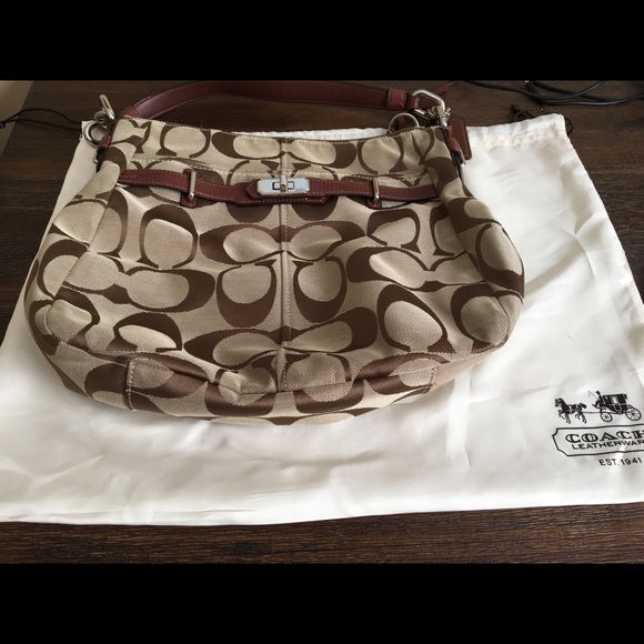 Coach Handbags - LAST CHANCE ! Coach Signature fabric satchel